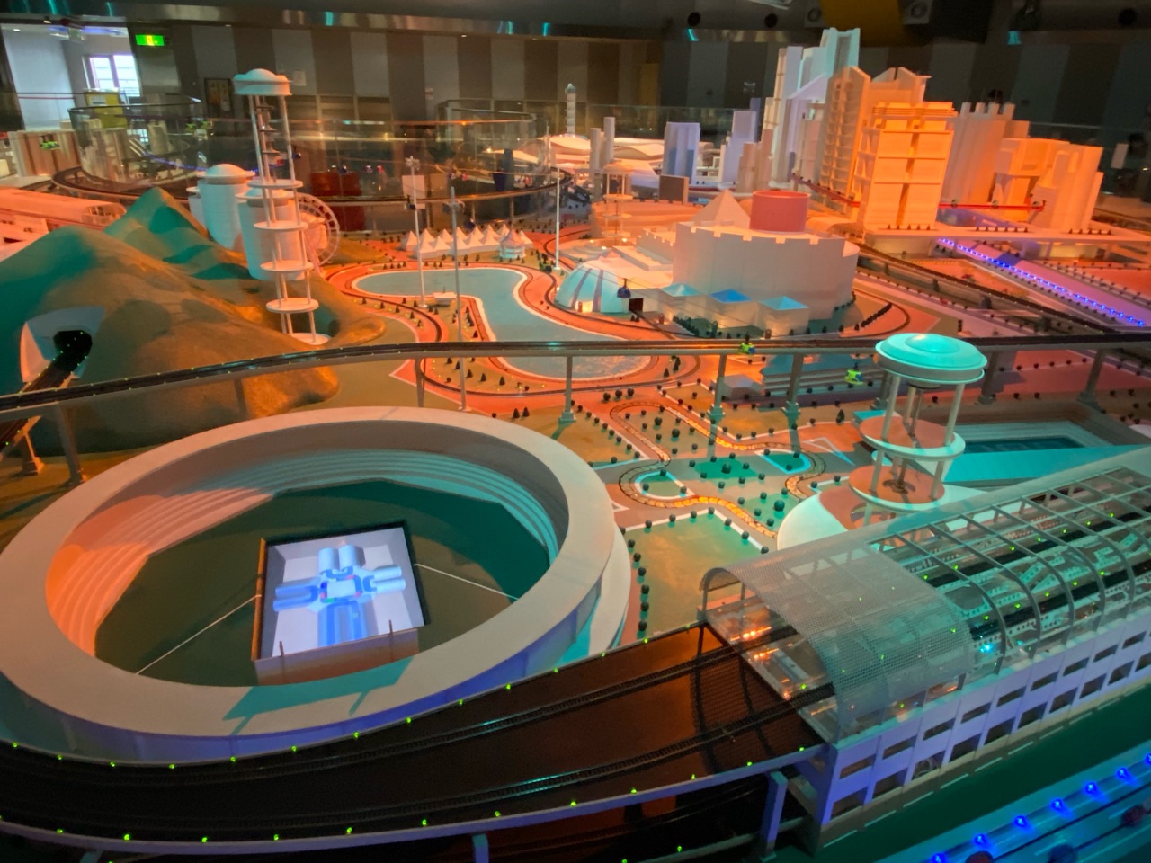 ヌマジ交通ミュージアム(広島市交通科学館)の超巨大パノラマ
