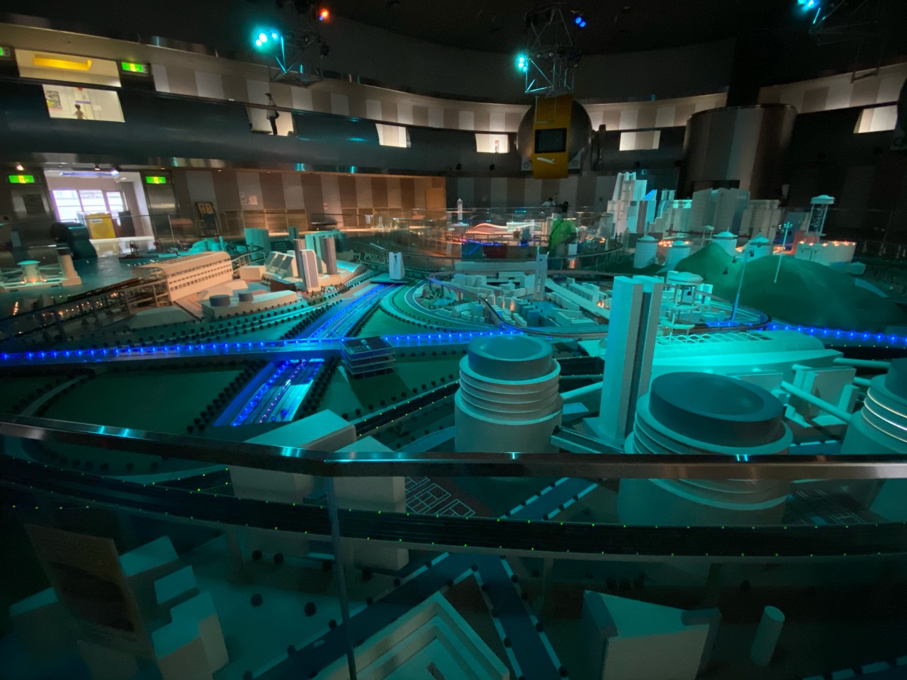 ヌマジ交通ミュージアム(広島市交通科学館)の超巨大パノラマ 夜景モード