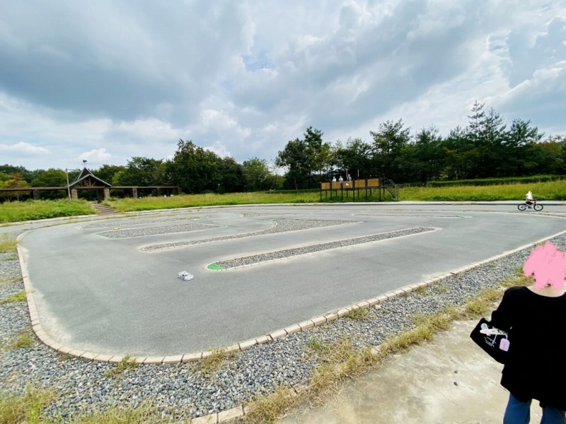 焼山公園ローラースケート・ラジコンサーキット場