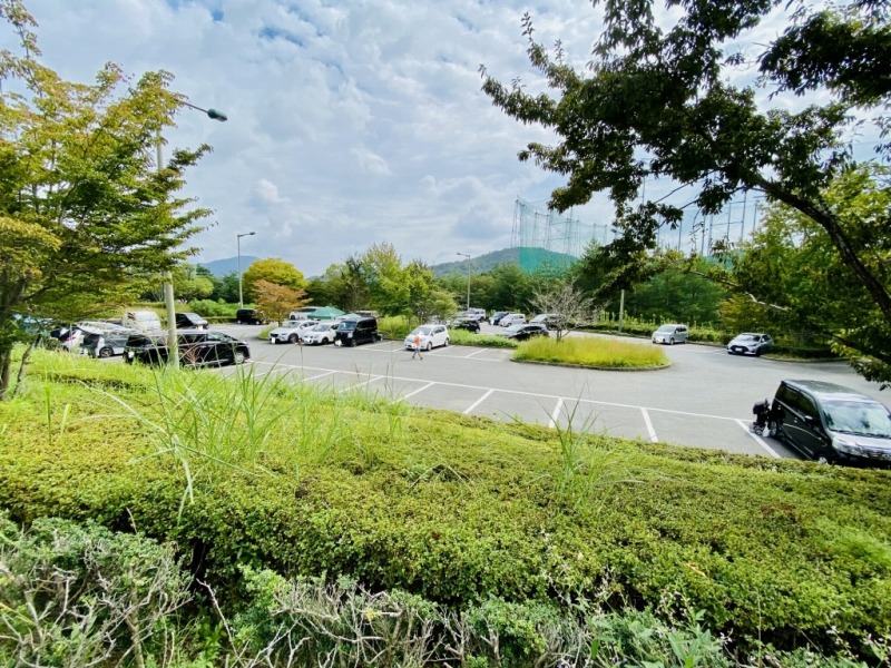 焼山公園駐車場